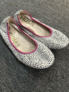 Hush Puppies Women’s Flats